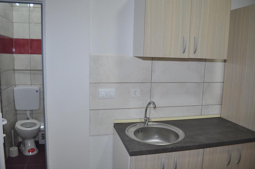 Gjoce Apartamento *