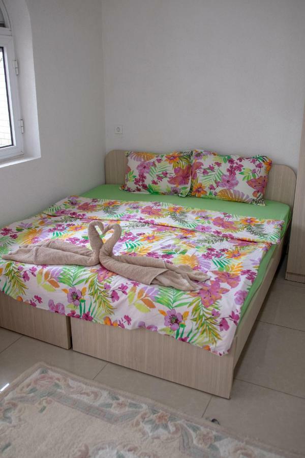 Gjoce Apartamento *