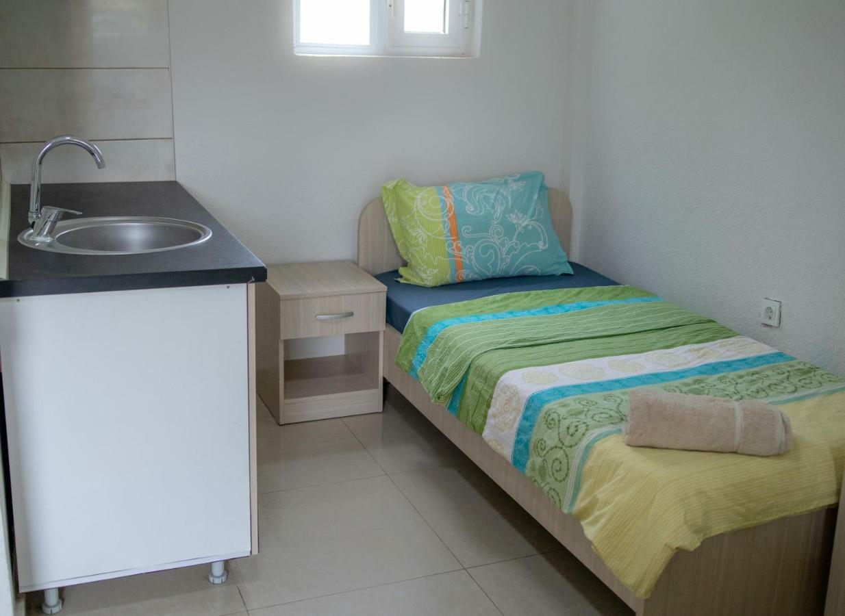 Gjoce Apartamento *