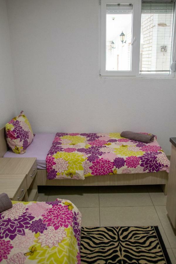 Gjoce Apartamento